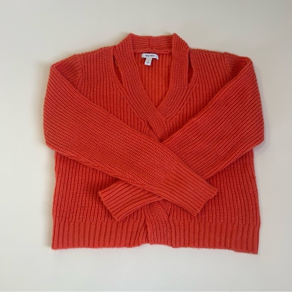 Nine West Salmon Colored Sweater with Cut Out Details size S - Picture 9 of 13